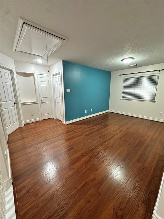 Foto del edificio - 3417 Clearview Cir