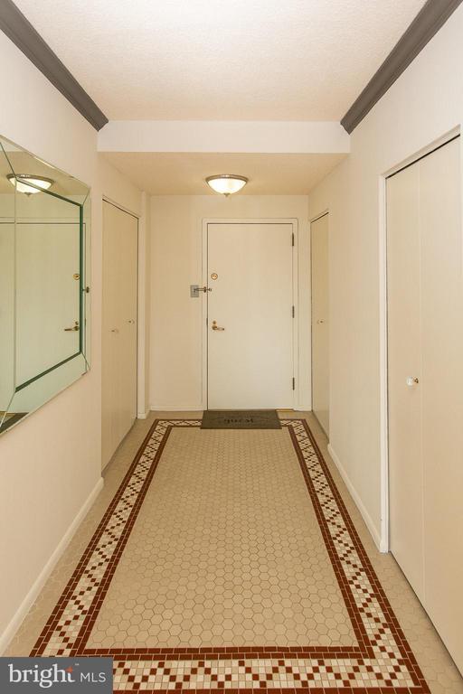 Foto del edificio - 20930 Valley Forge Cir