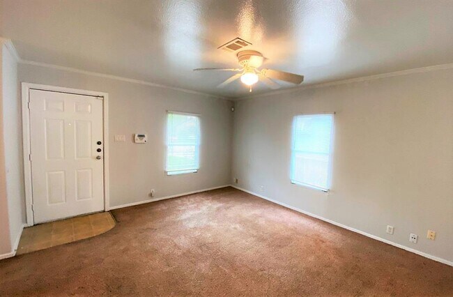 Foto del edificio - 11734 Greensbrook Forest Dr