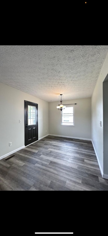 Building Photo - 3824 Longton Dr