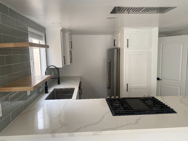 Foto del edificio - 213 Moonstone St