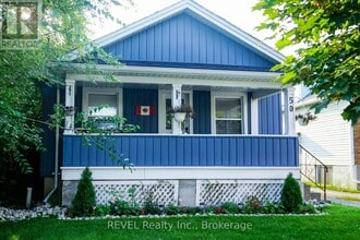 Building Photo - 50 Pelham Rd