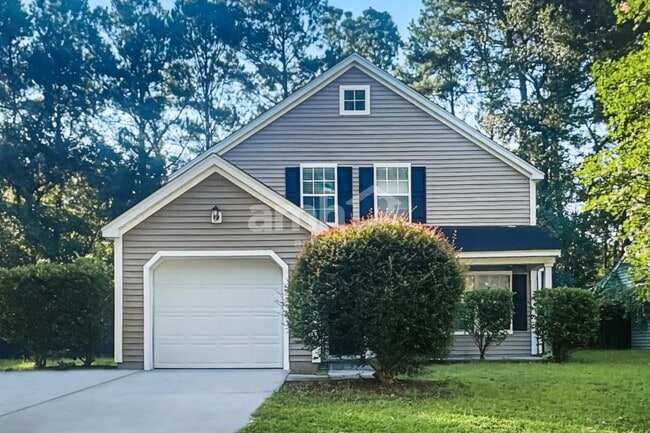Building Photo - 9128 Fieldstone Ter