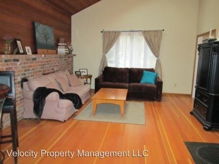 Foto del edificio - 1588 NW Awbrey Rd