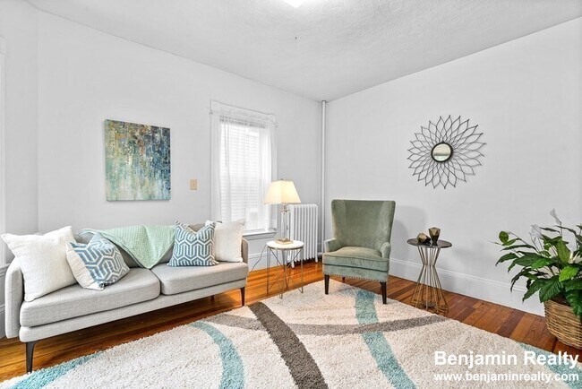 Building Photo - 7 Washburn Ter