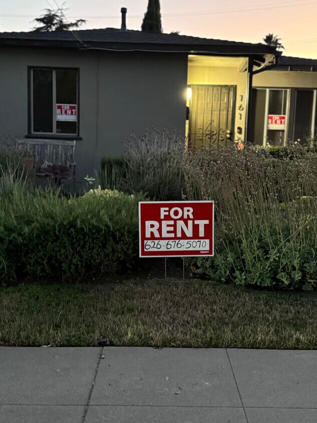 Primary Photo - 161 N Berkeley Ave