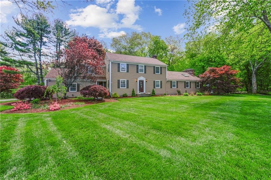 Primary Photo - 3 Timberland Dr