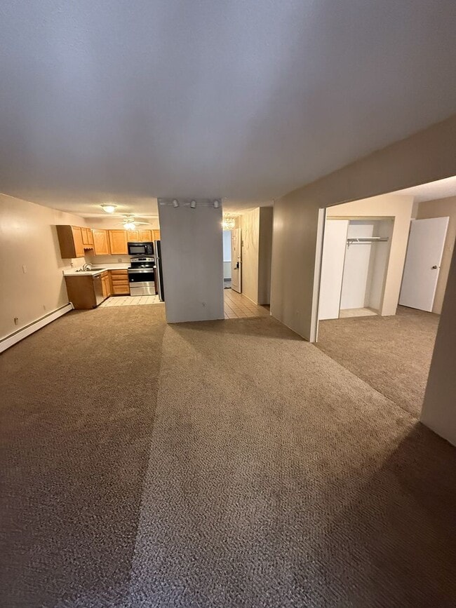 Photo - 13500_CORNELL Apartment