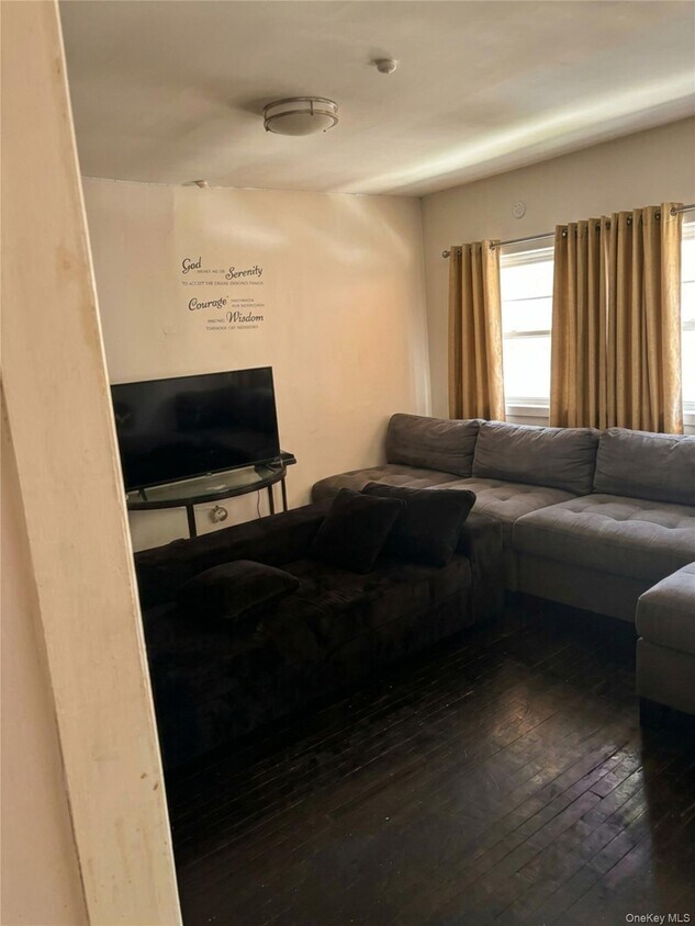 Foto del edificio - 115-42 126th St