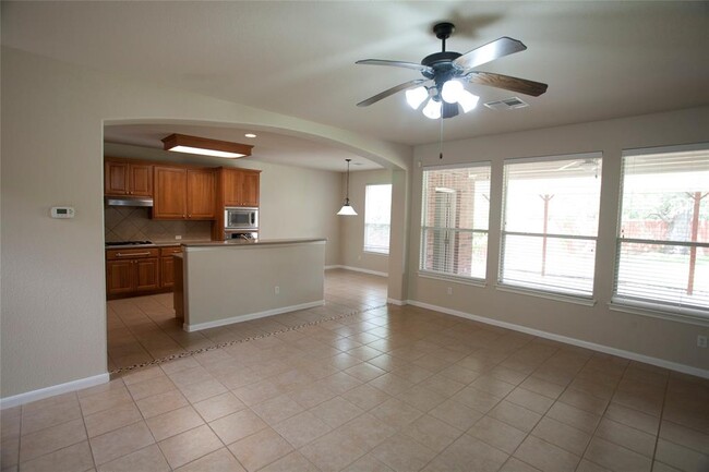 Foto del edificio - 1609 Harvest Bend Ln