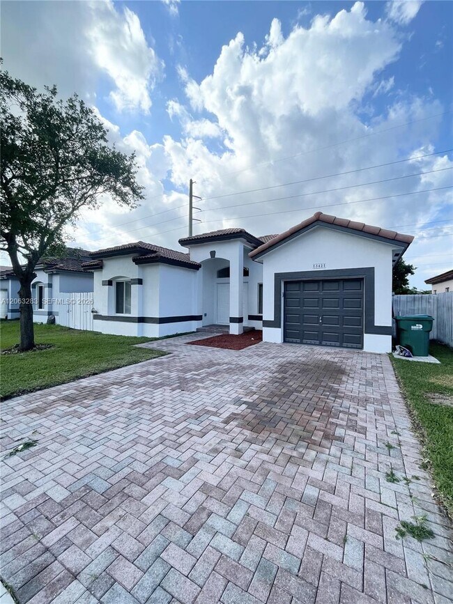 Foto del edificio - 13421 SW 280th Terrace