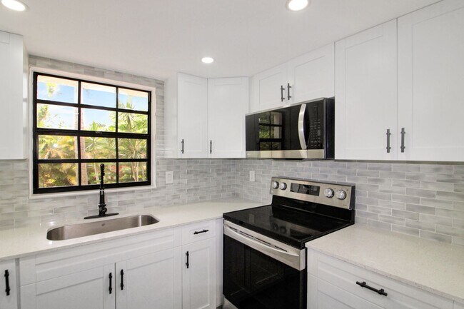 Foto del edificio - Manasota Beach Gardens Annual Condo Rent