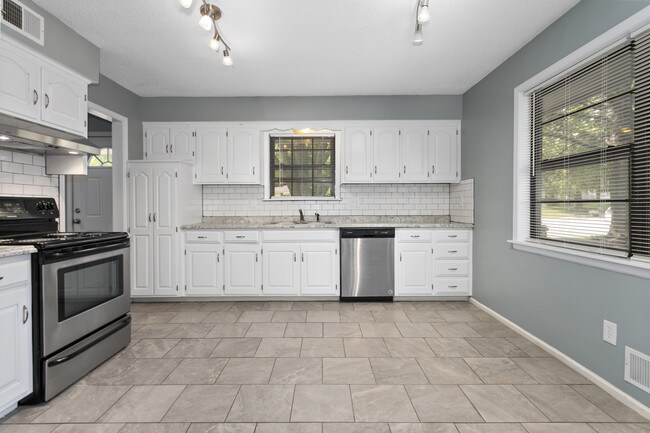 Foto del edificio - 3513 NE Stanton St