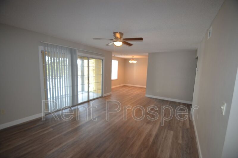Foto principal - 4140 Versailles Dr