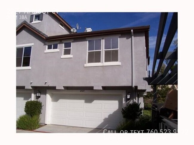 Foto del edificio - $500 off rent! 10/1 Lease!  Eastlake Condo...