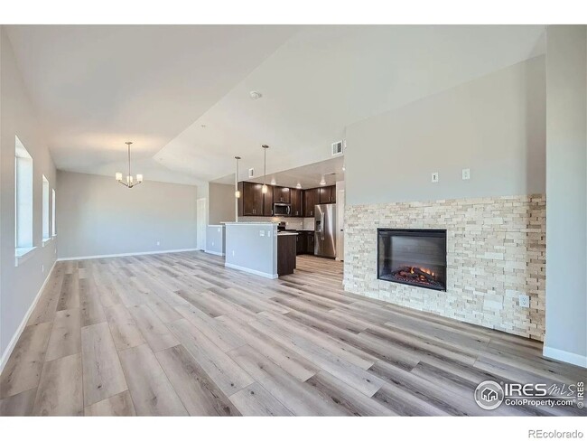 Building Photo - Brand New 2Br/2Ba Condo in Longmont