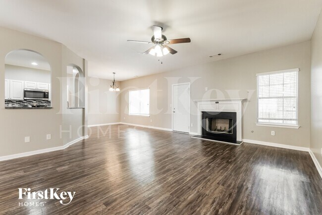 Building Photo - 7864 Wrotham Cir
