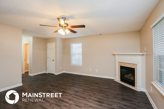 Building Photo - 444 Townsend Bend