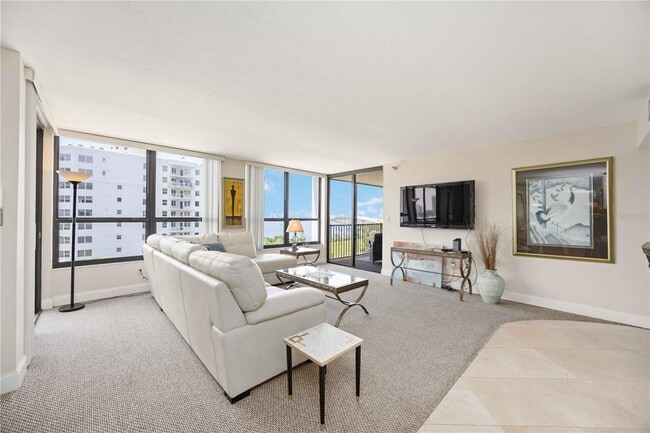 Foto del edificio - 11 Sunset Dr