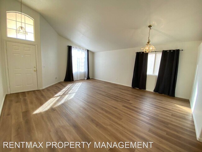 Foto del edificio - 3 br, 2 bath House - 3741 YELLOW JASMINE DR