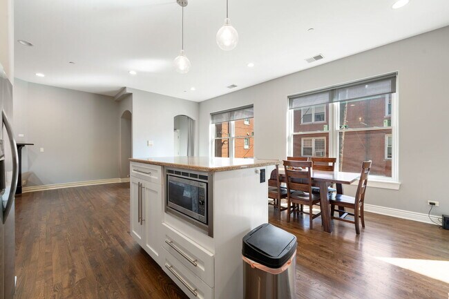 Foto del edificio - 140 Ridge Ave