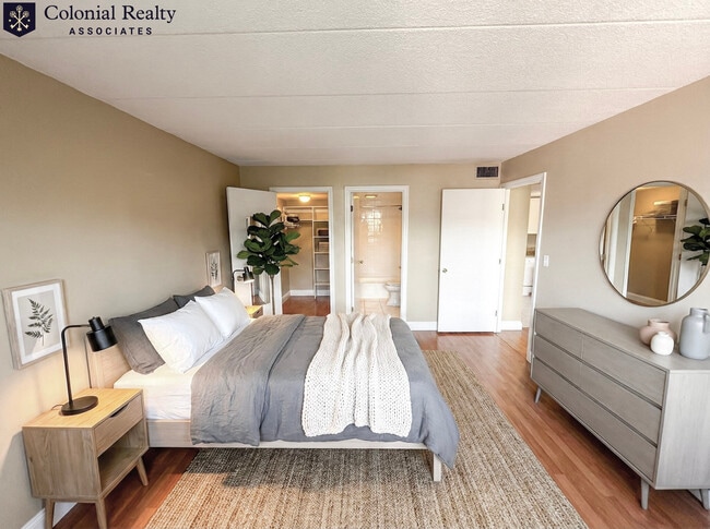 Building Photo - 85 Brainerd Rd