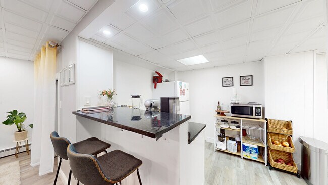 Foto del edificio - 15 Glenville Ave