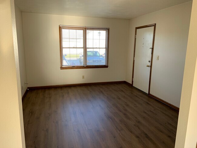 Foto del edificio - 500 Merchant Ln