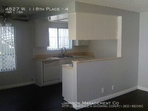 Building Photo - 4827 W 118th Pl