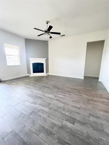 Foto del edificio - 11000 Glover Ln