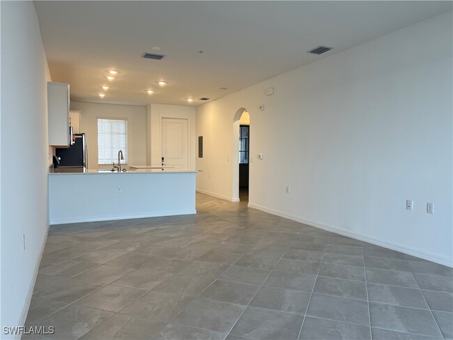 Building Photo - 5583 Double Eagle Cir