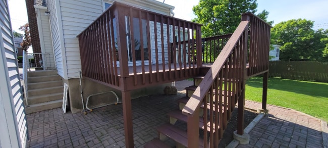 Building Photo - 2520 Madison Ave