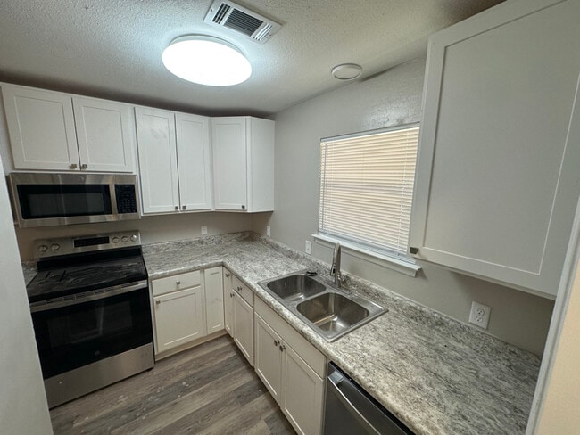 Foto del edificio - 6307 Jack St