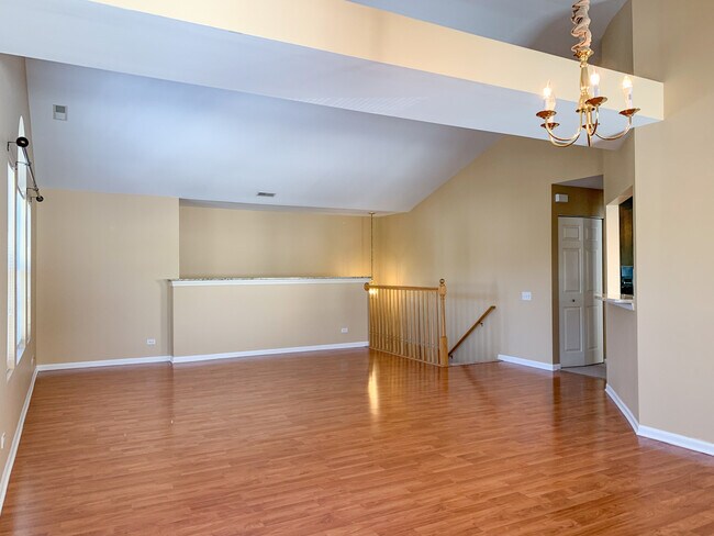 Foto del edificio - 2905 Stonewater Dr