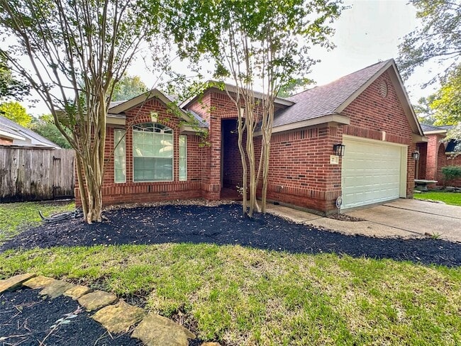 Building Photo - 27 Auburn Path Dr