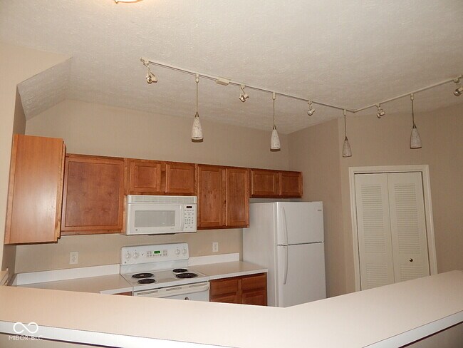 Building Photo - 5939 Marina View Ln