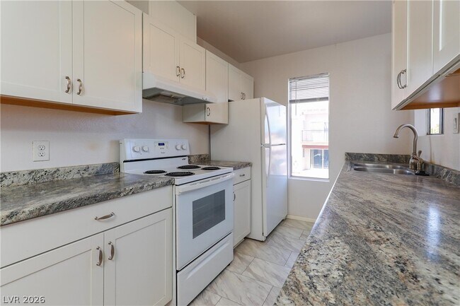 Foto del edificio - 870 B