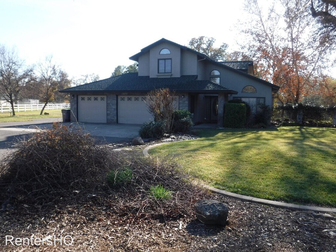 Foto principal - 2988 Majestic Oak Cir