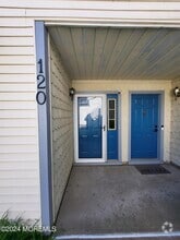 Building Photo - 120 Evergreen Ct