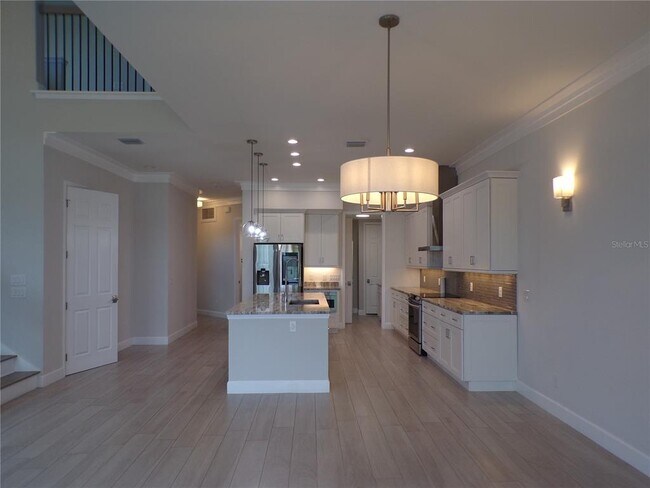 Building Photo - 3655 Bal Harbor Blvd