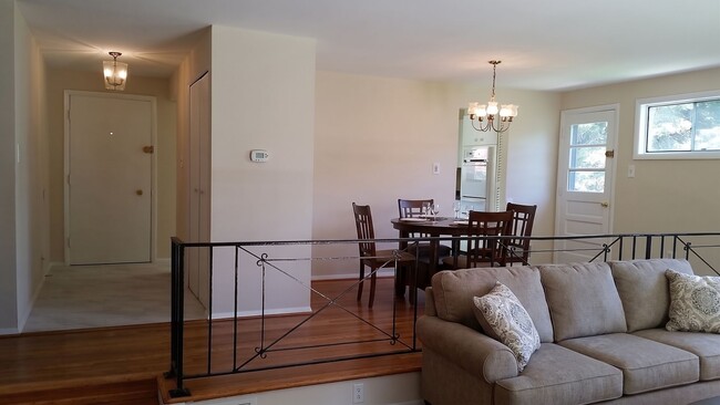 Photo - 4002 Blackpool Road House
