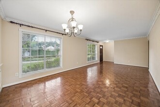Building Photo - 1617 W Sam Houston Pkwy S