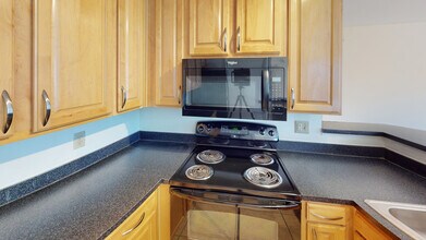Interior Photo - Arbors at Lee Vista