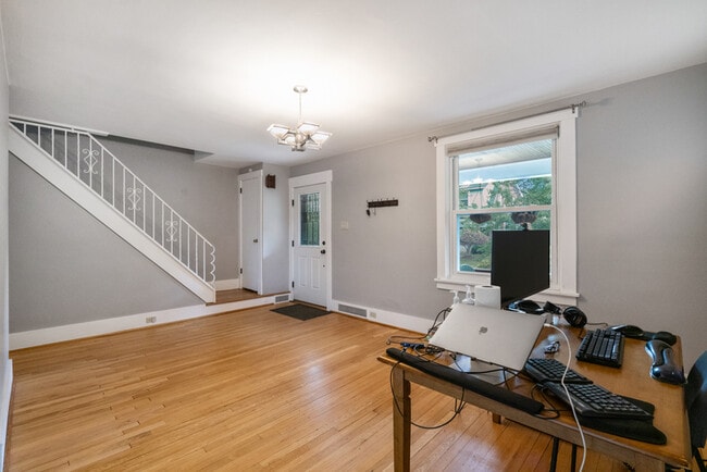 Photo - 5456 Upsal Pl House