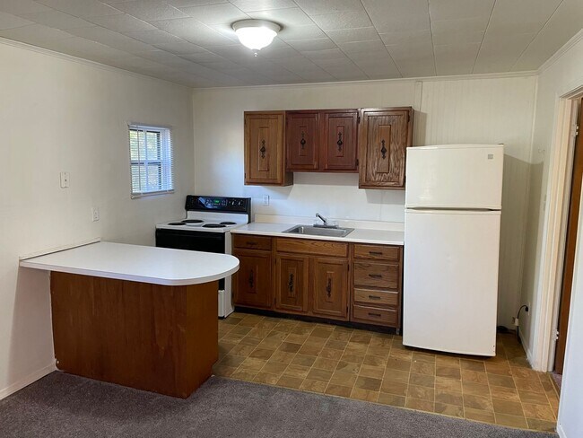 Foto del edificio - 341 Central Ave