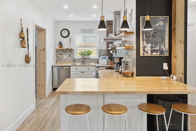 Foto del edificio - 1512 NW 4th Ave