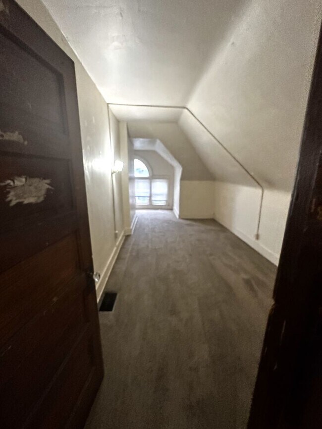 Foto del edificio - 1622 Summit St
