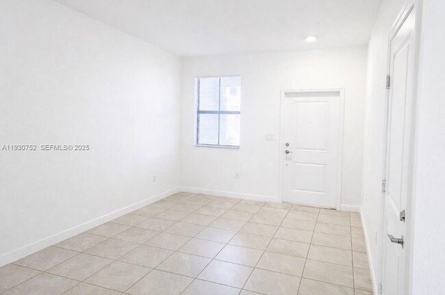 Foto del edificio - 11956 SW 244 Ln