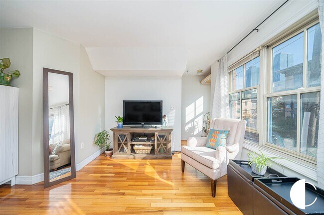 Foto del edificio - 304 Grand St