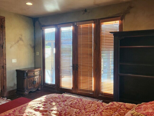 Foto del edificio - 1 Bedroom 1bathroom upstairs private resid...